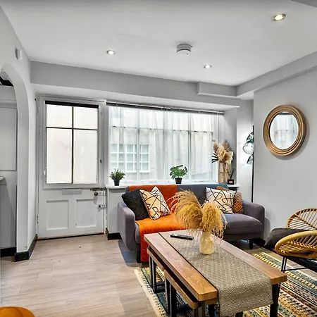 The Jane Austin - 2 Bed In Tatil Evi Whitby